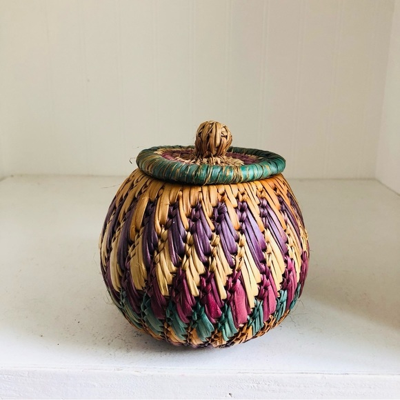 Handwoven Multicolor Basket with Lid - Picture 1 of 7